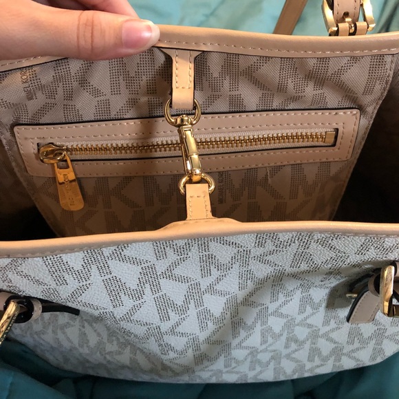 Michael Kors jet set tote - Picture 3 of 4